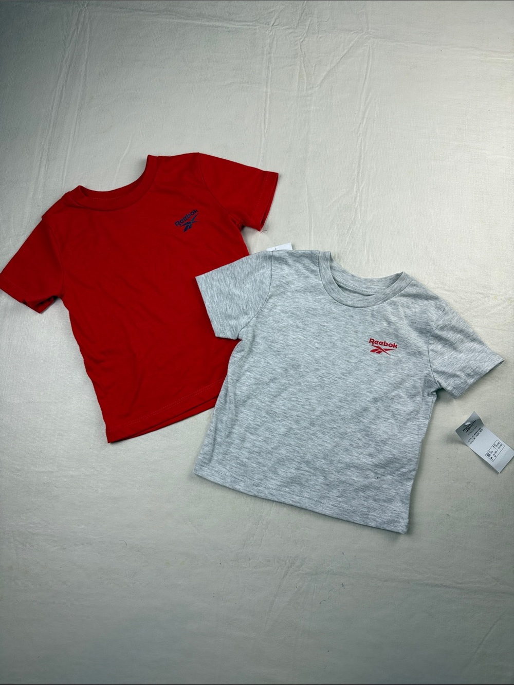 Reebok Kids Short Sleeve Tee Bundle Red Light Gray Size 2T NWT